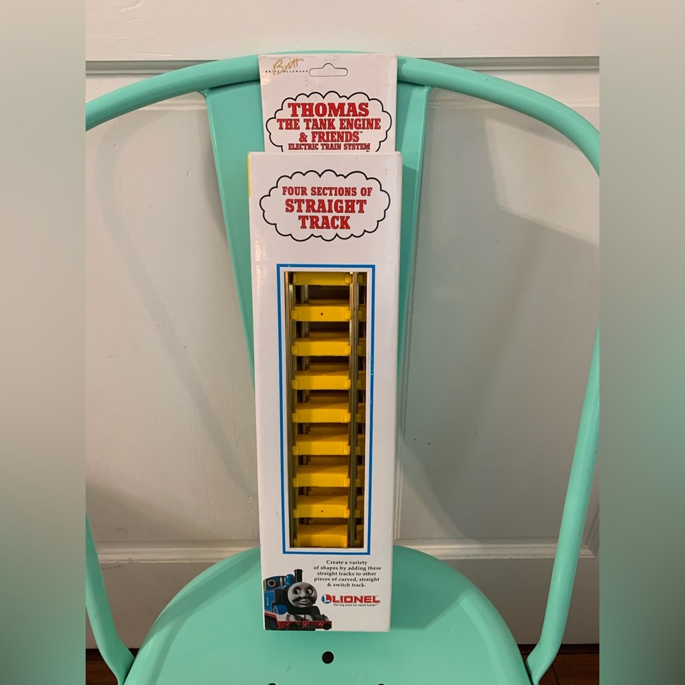 Vintage New Lionel Thomas The Tank Engine Straight Tracks